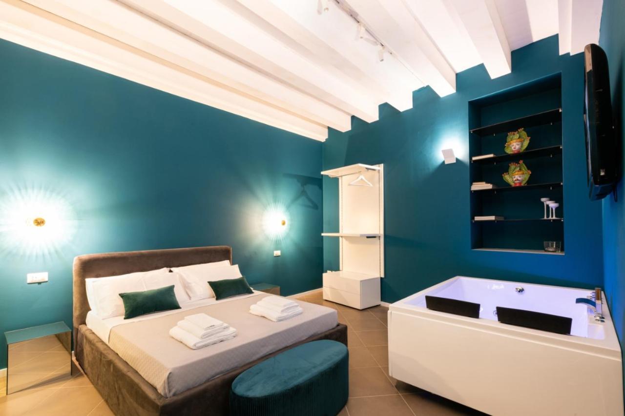 Carlo Suite Apartments Con Vasca Idromassaggio Palermo Exterior photo